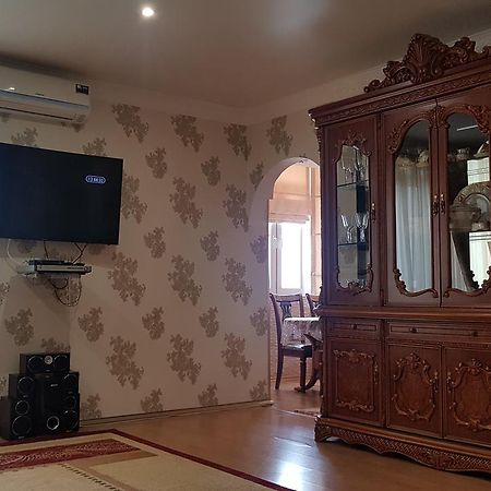 Люкс Апартаменты Центр سوخومي المظهر الخارجي الصورة